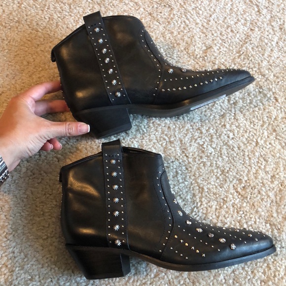 Sam Edelman Brian Western black silver stud Boot bootie shoe 6 and 6.5 cowboy - Picture 3 of 7